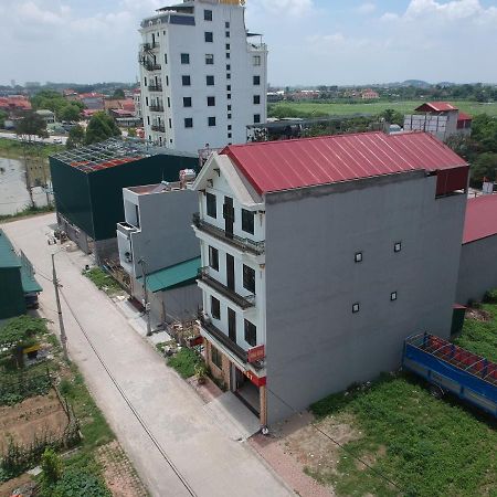 Hotel Nhu Nguyet バクザン エクステリア 写真
